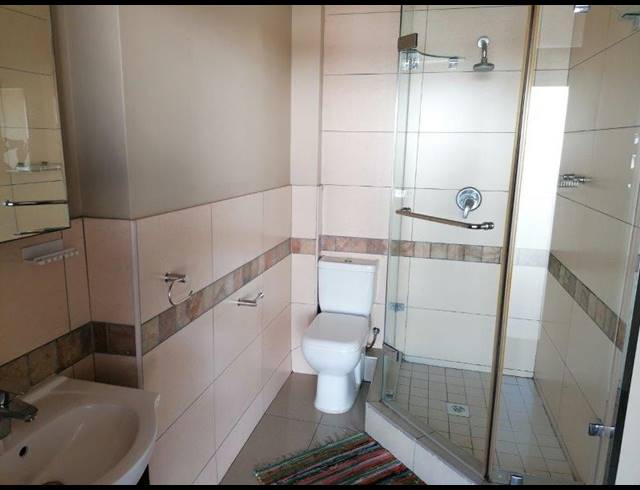 2 BEDROOM APARTMENT TO LET IN POINT WATERFRONT
